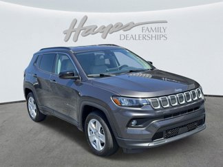 Certified 2022 Jeep Compass Latitude image 1