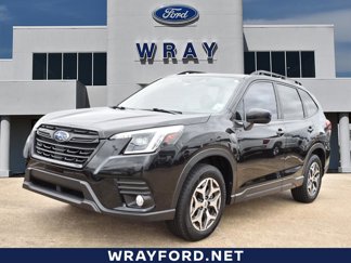 Used 2023 Subaru Forester Premium image 1