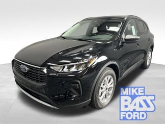 New 2025 Ford Escape Active w/ Cold Weather Package image 1