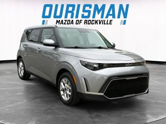 Used 2024 Kia Soul LX w/ Option Group 015 image 1
