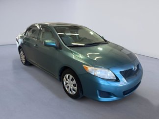 Used 2010 Toyota Corolla LE image 1