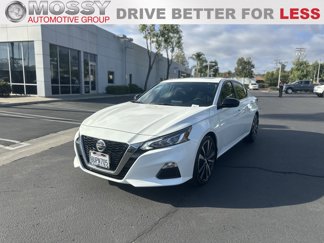 Certified 2021 Nissan Altima 2.5 SR w/ SR Premium Package image 1