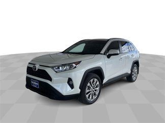 Used 2021 Toyota RAV4 XLE Premium image 1