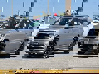 Used 2019 Dodge Durango SXT image 1