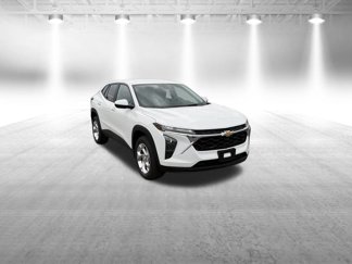 Used 2024 Chevrolet Trax LS w/ LS Convenience Package image 1