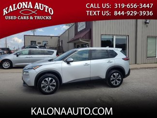 Used 2023 Nissan Rogue SV image 1