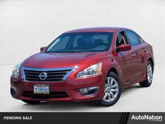 Used 2014 Nissan Altima 2.5 S image 1