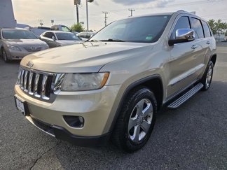 Used 2011 Jeep Grand Cherokee Limited image 1