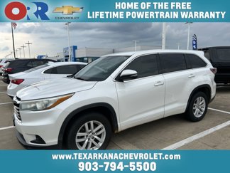 Used 2015 Toyota Highlander LE image 1