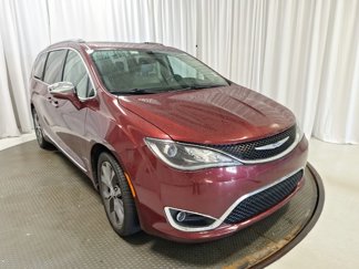Used 2018 Chrysler Pacifica Limited w/ Tire & Wheel Group image 1