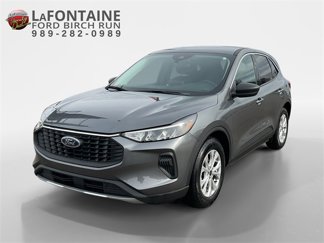 Certified 2024 Ford Escape Active w/ Cold Weather Package image 1