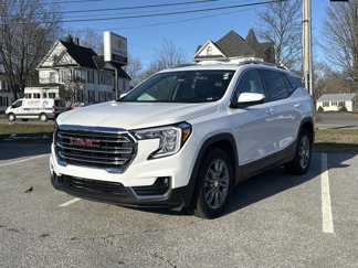 Used 2023 GMC Terrain SLT image 1