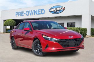 Certified 2023 Hyundai Elantra SEL w/ Winter Weather Package image 1