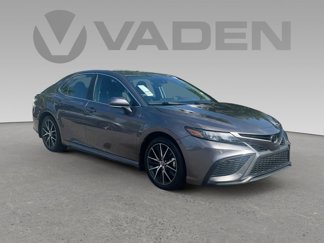Used 2023 Toyota Camry SE video 1