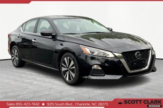 Used 2022 Nissan Altima 2.5 SV image 1