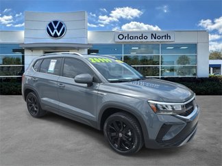 Used 2023 Volkswagen Taos SE w/ Panoramic Sunroof Package image 1
