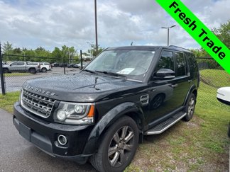 Used 2016 Land Rover LR4 HSE Silver Edition image 1