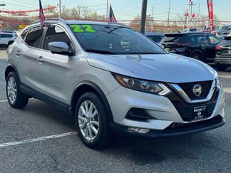 Used 2022 Nissan Rogue Sport SV w/ Technology Package image 1