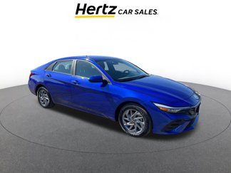 Used 2024 Hyundai Elantra SEL image 1