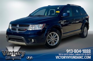 Used 2019 Dodge Journey SE image 1