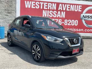 Used 2020 Nissan Kicks SV image 1