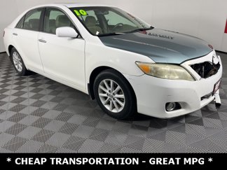 Used 2010 Toyota Camry XLE image 1