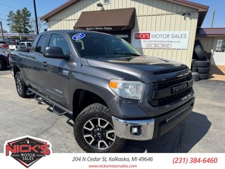 Used 2017 Toyota Tundra SR5 image 1