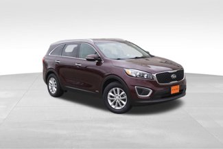 Used 2018 Kia Sorento LX image 1