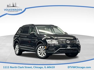 Used 2018 Volkswagen Tiguan SE w/ Panoramic Sunroof Package image 1