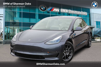Used 2021 Tesla Model 3 Standard Range Plus image 1