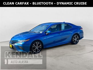 Used 2019 Toyota Camry SE image 1