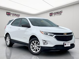 Used 2021 Chevrolet Equinox LS image 1