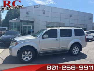 Used 2008 Nissan Pathfinder SE w/ Premium Pkg image 1