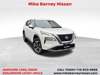 Used 2022 Nissan Rogue SV image 1