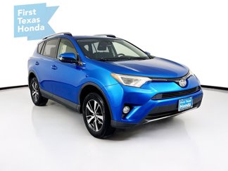 Used 2018 Toyota RAV4 XLE image 1