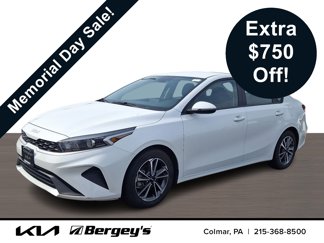 Used 2023 Kia Forte LXS w/ LXS Technology Package image 1