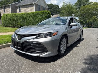 Used 2019 Toyota Camry L image 1