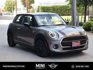 Used 2021 MINI Cooper 2-Door Hardtop image 1