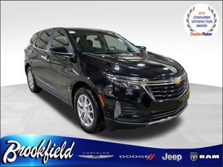 Used 2023 Chevrolet Equinox LT w/ Driver Convenience Package image 1