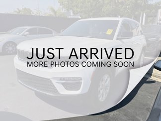 Used 2023 Jeep Grand Cherokee Limited image 1
