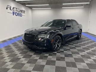 Used 2021 Chrysler 300 Touring w/ Sport Appearance Package image 1
