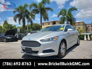 Used 2016 Ford Fusion SE image 1