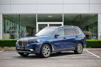 Used 2022 BMW X7 xDrive40i w/ Cold Weather Package image 1