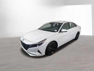 Used 2022 Hyundai Elantra SEL w/ Convenience Package image 1