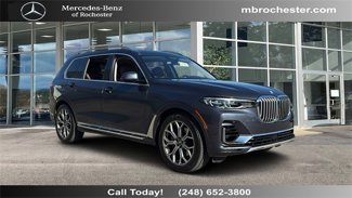 Used 2022 BMW X7 xDrive40i w/ Premium Package image 1