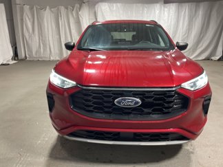 Used 2023 Ford Escape ST-Line w/ Cold Weather Package video 2