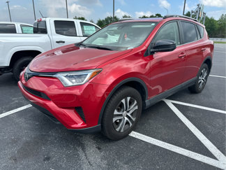Used 2017 Toyota RAV4 LE image 1