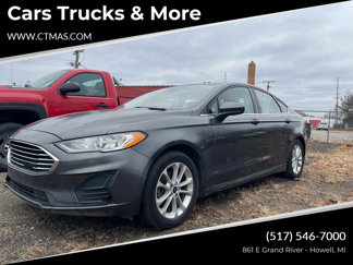 Used 2019 Ford Fusion SE image 1