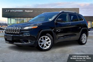 Used 2015 Jeep Cherokee Latitude image 1