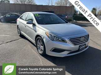 Used 2016 Hyundai Sonata SE image 1